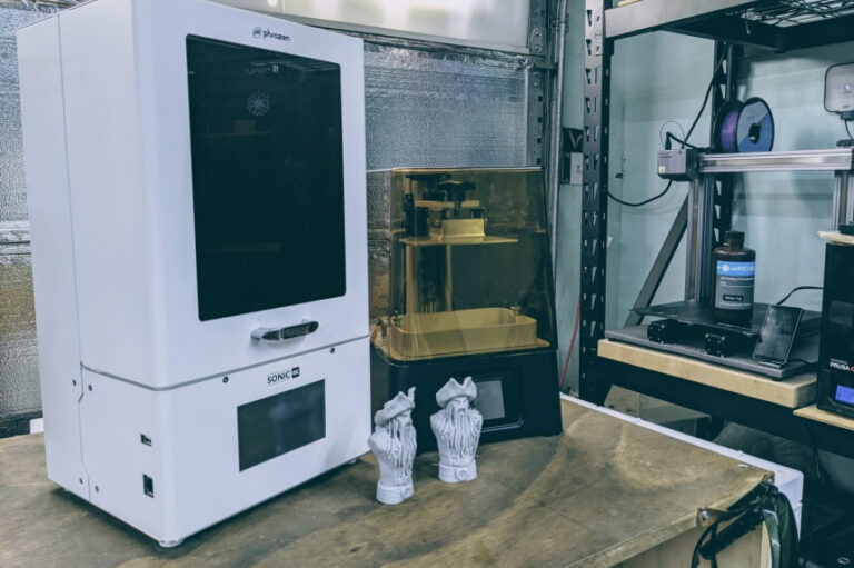 12 Best 3D Printers under 2000 Reviewed in Detail (Winter 2024)