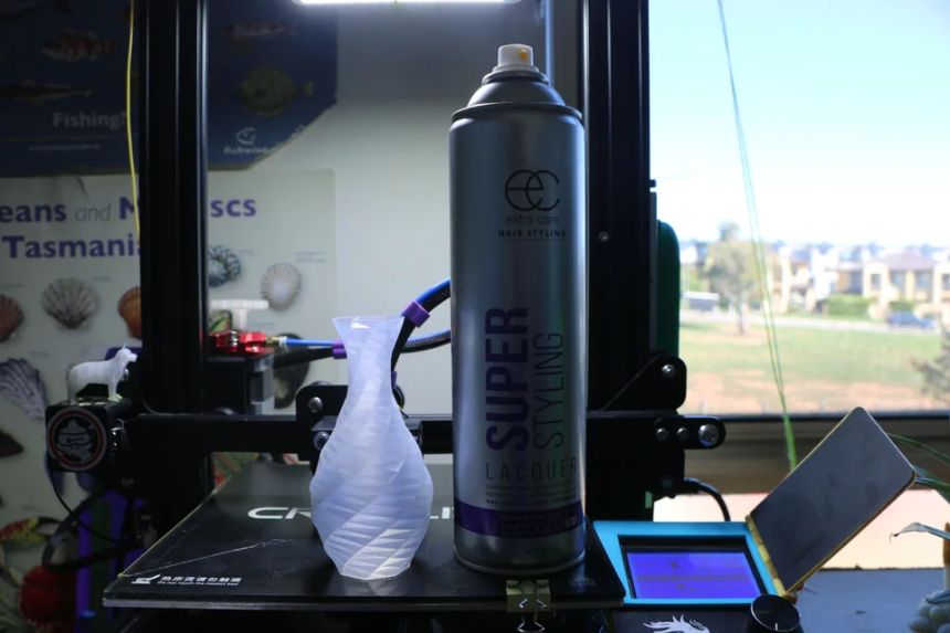 6 Best Hair Sprays for 3D Printing to Improve the Surface You Print on